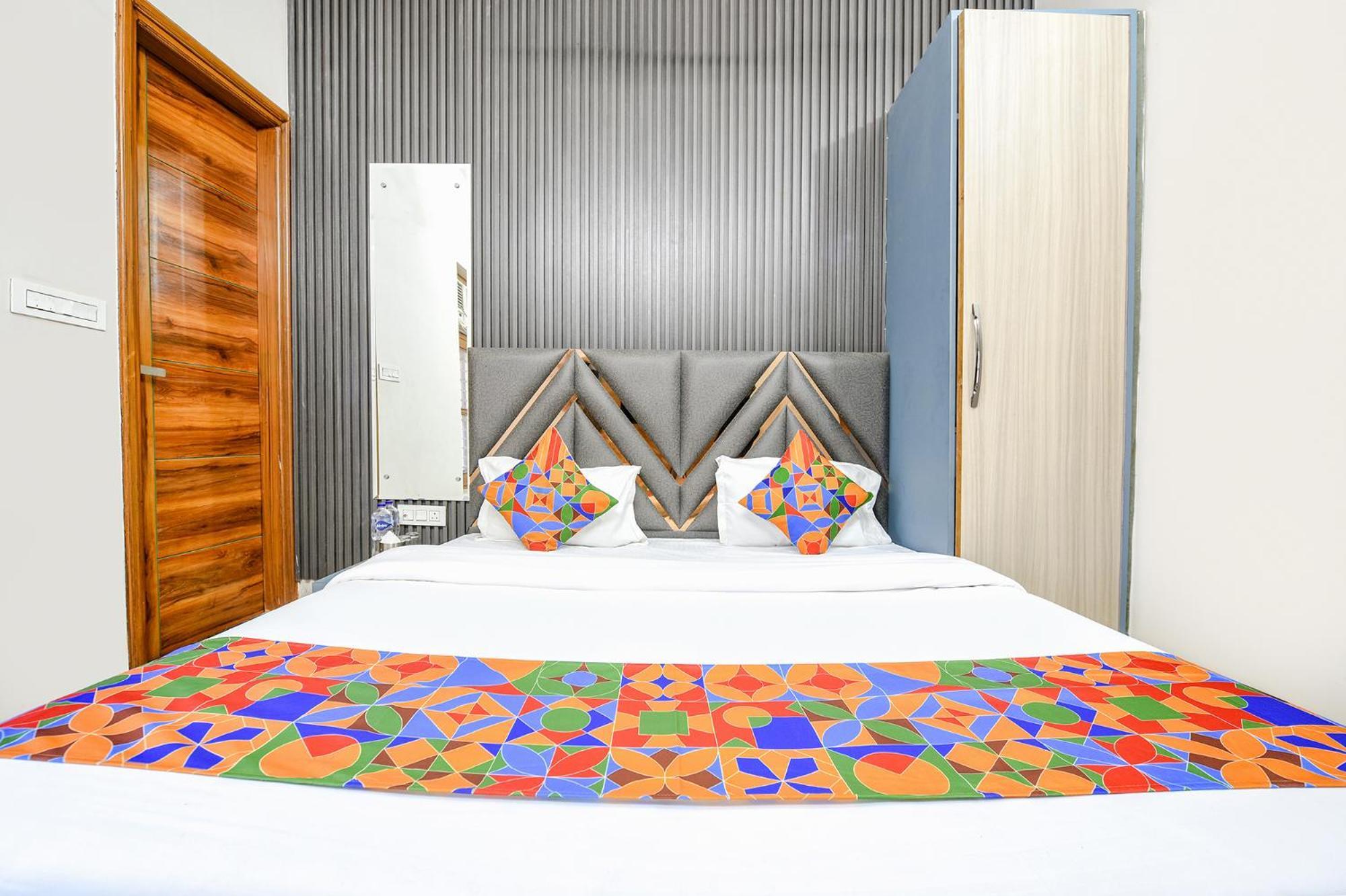 Fabhotel K9 Stay Ludhiana Exterior photo
