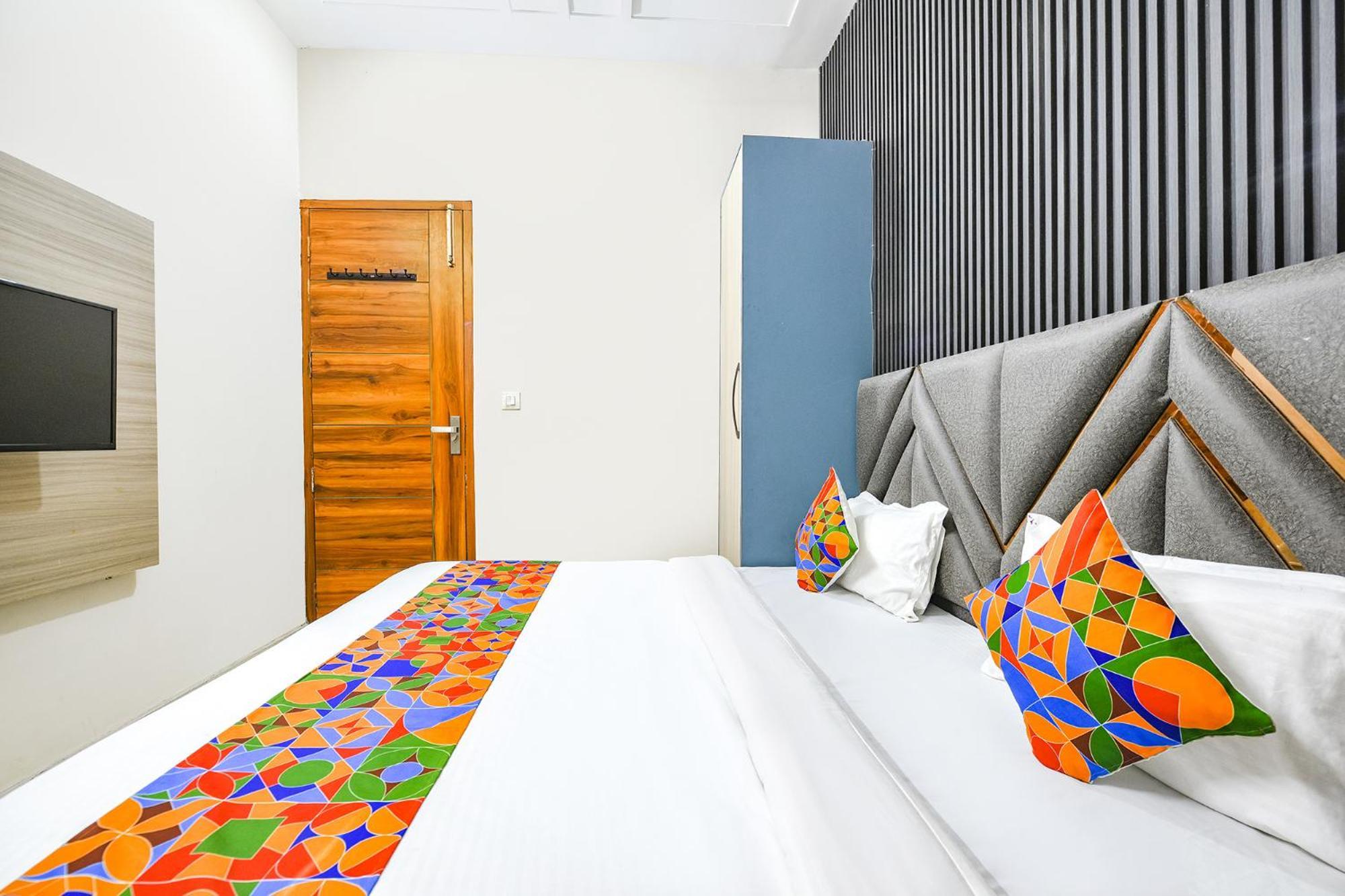 Fabhotel K9 Stay Ludhiana Exterior photo